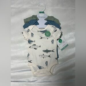 Carter's little planet‎ One Piece Set of 3 Pijamas Size Newborn (0m)